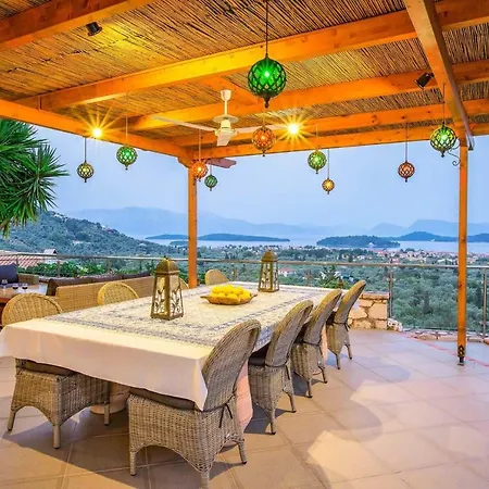 Octavius * Rachi (Lefkada)
